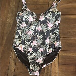 Niptuck Women’s Floral One Piece Swimsuit